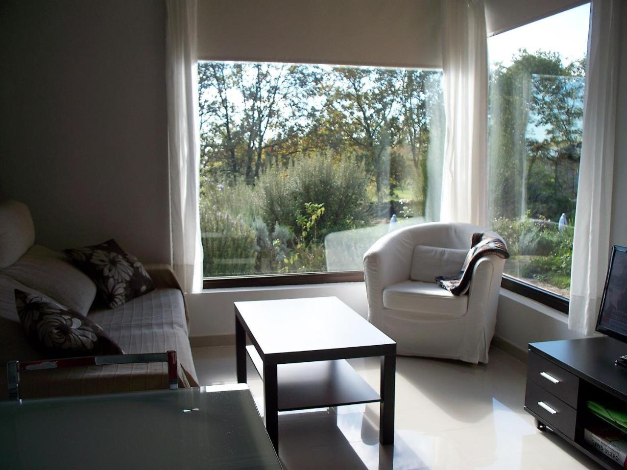 Apartamentos El Roble Valverde de la Vera Exterior foto