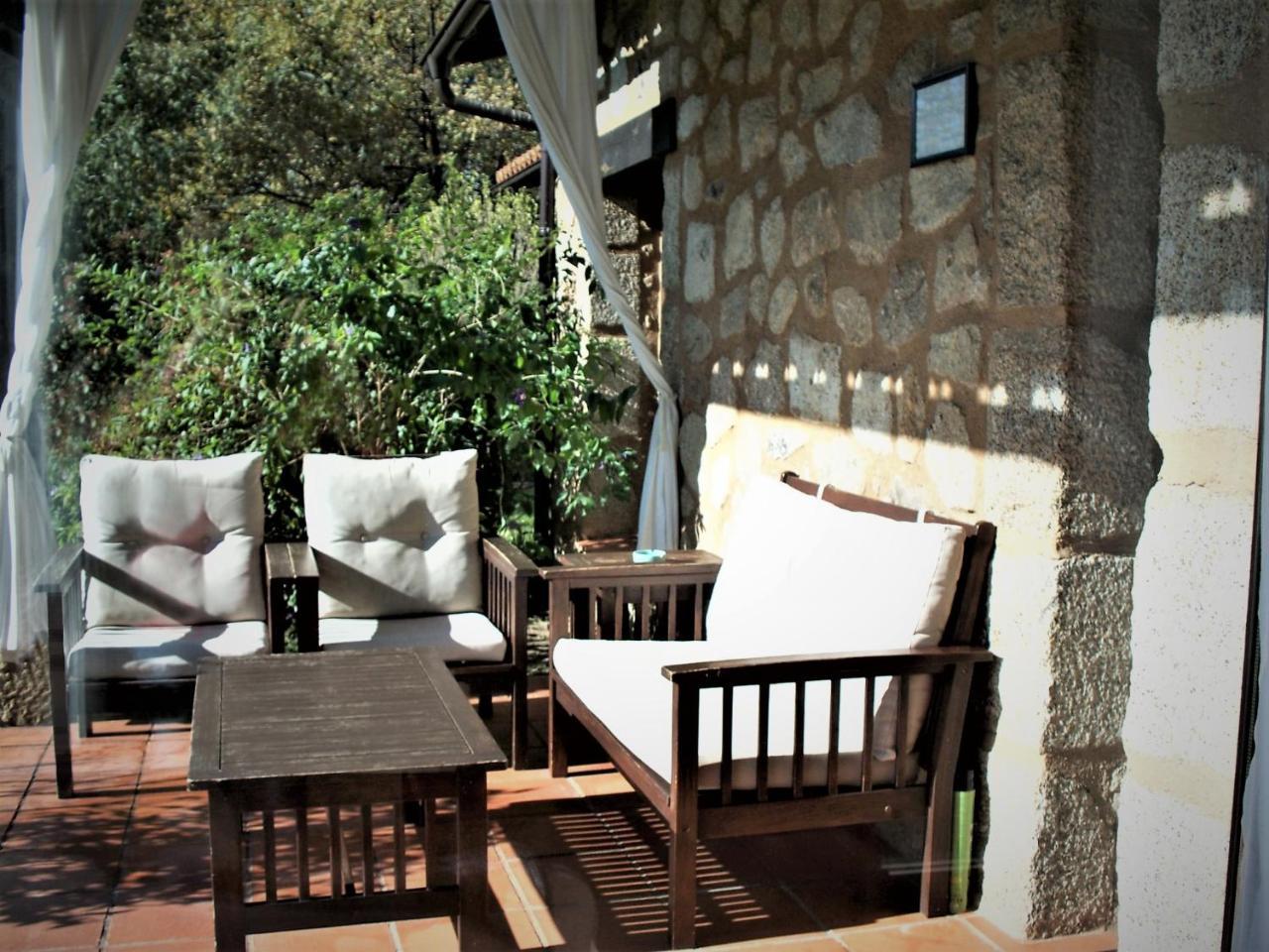 Apartamentos El Roble Valverde de la Vera Exterior foto